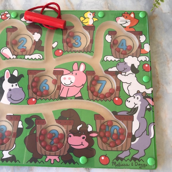 Melissa & Doug Magnetic Wand Number Maze - Picture 4 of 6